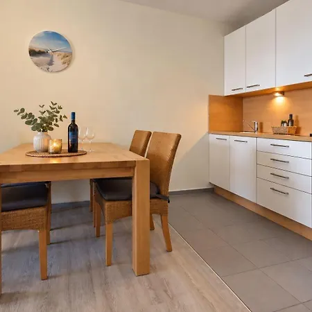 Yachthafenresidenz-wohnung-8303-859 * Ostseebad Kühlungsborn
